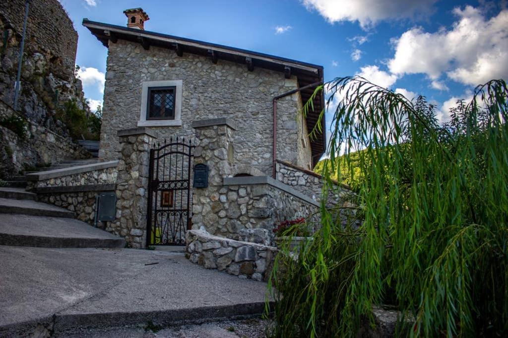 La Caprareccia Villa Fiumata Exteriör bild